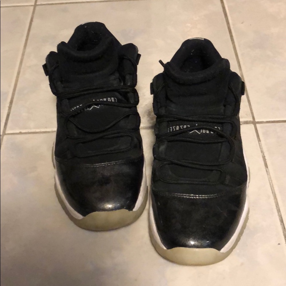 Jordan 11 Barons Sz 6 or 7women’s